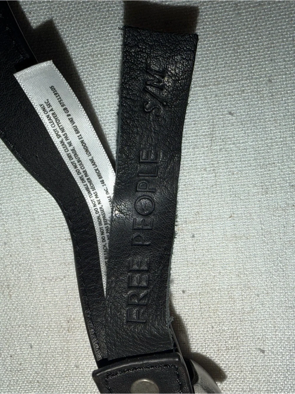 Free People Woman’s  Black Leather Belt with Metal  Buckle Size S/M NWT